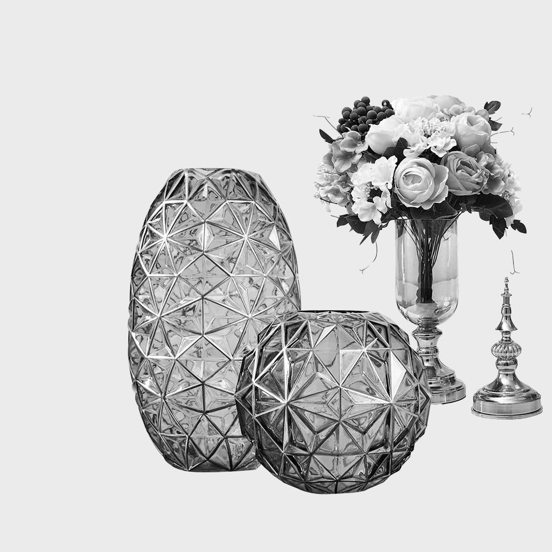 Vases & Flowers