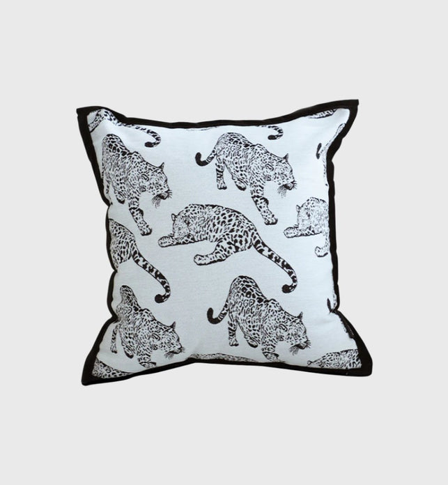 45cm Throw Pillow White Leopard