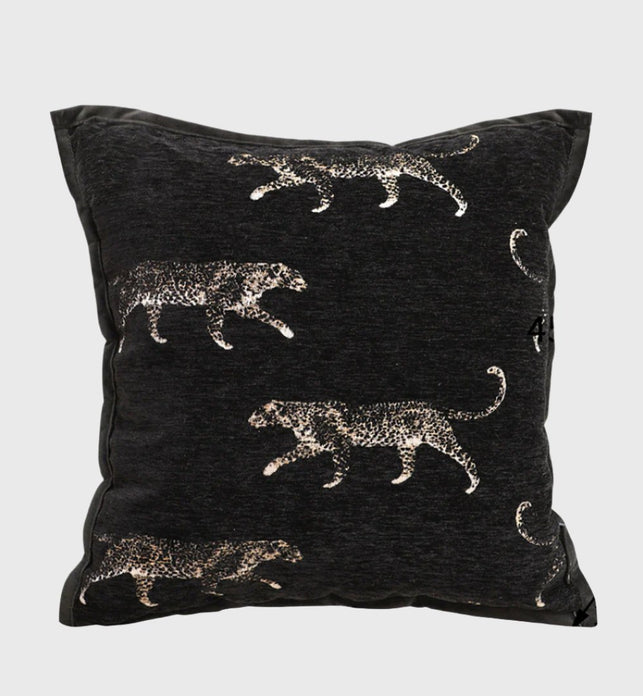 SOGA 45cm Light Luxury Vintage Leopard Print Square Black Throw Pillow