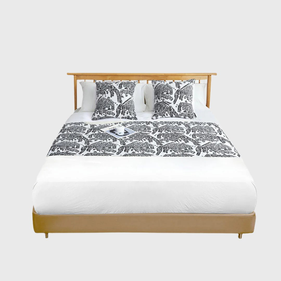 1.8m Light Black Luxury Mottled Bed Vintage Scarf Runner Bedding Tail Pad Flag For Home Hotel Set of 3