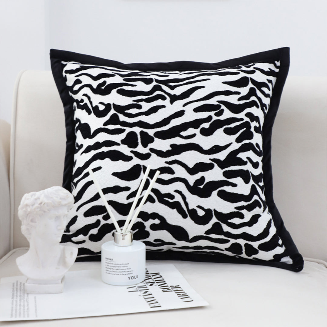 SOGA 45cm Black and White Luxury Cushion Light Mottled Texture Square