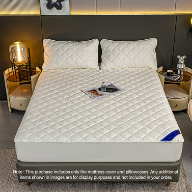 138cm White Wide Cross-Hatch Mattress Cover