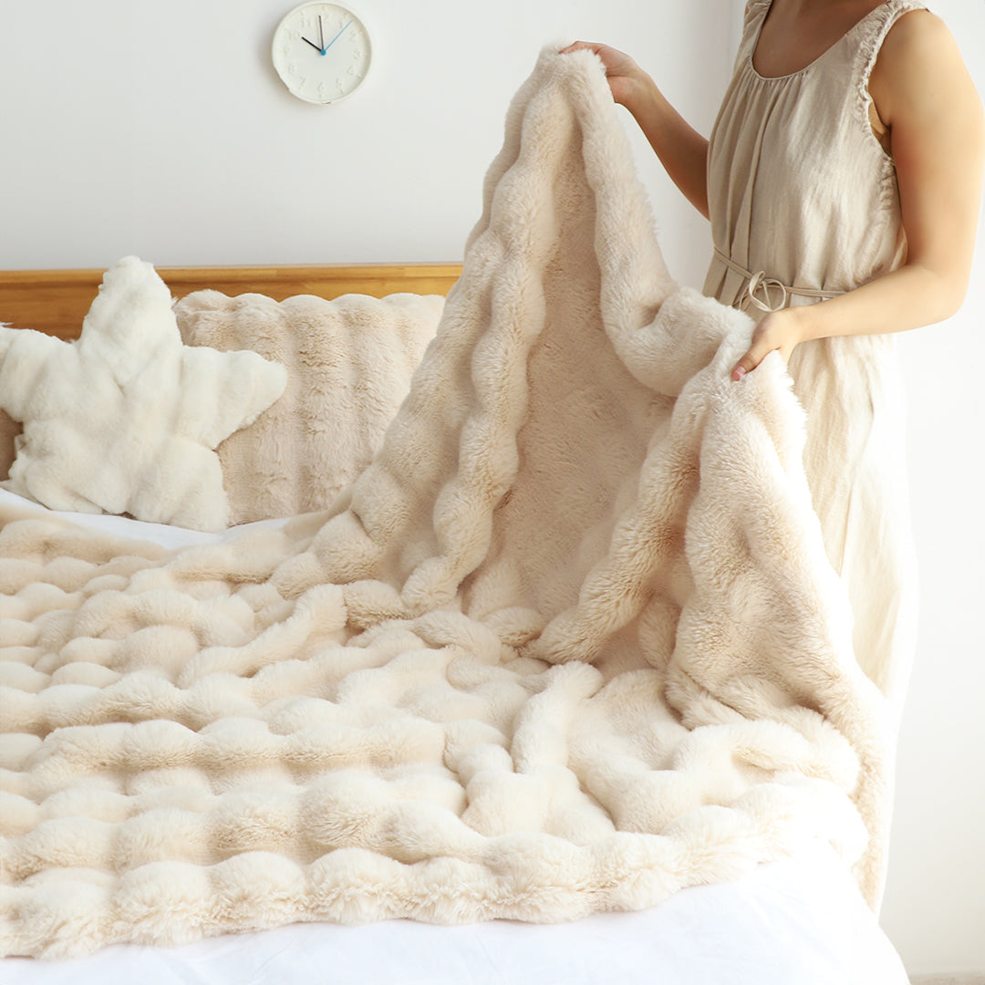 SOGA 160X200cm  Throw Blanket  Light Camel Color Double Layer Rabbit Fur Cozy Comfort with Stylish Decor