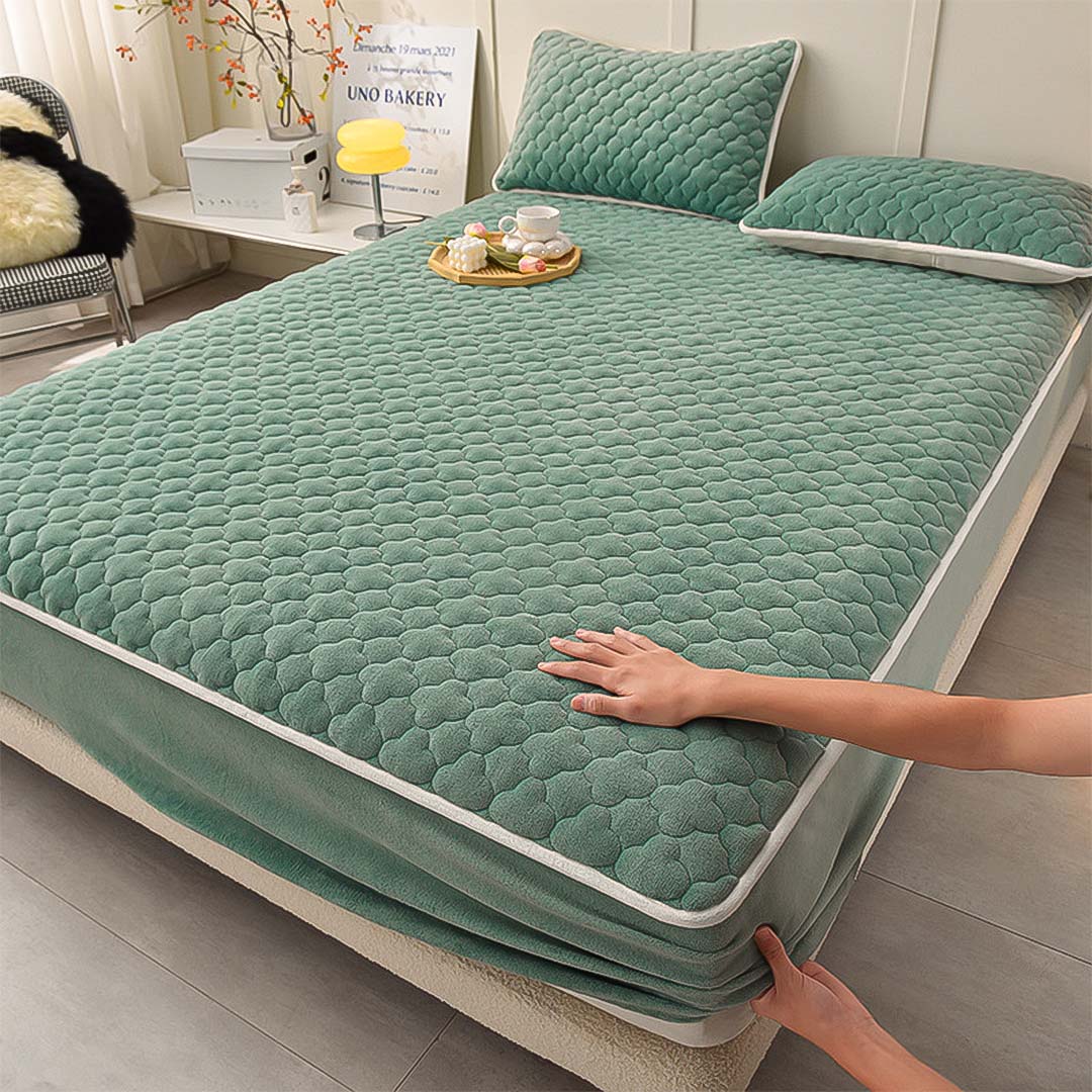 183cm Green Wide Mattress Cover Clover Design
