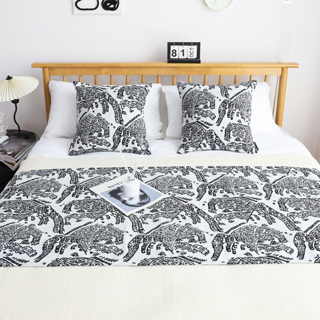 1.8m Light Black Luxury Mottled Bed Vintage Scarf Runner Bedding Tail Pad Flag For Home Hotel Set of 3