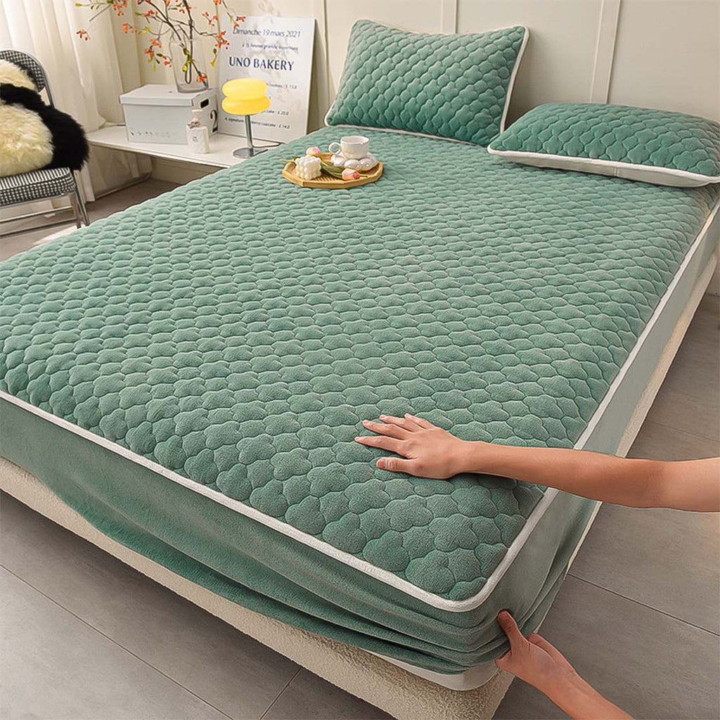 153cm Green Wide Mattress Cover  Clover Design