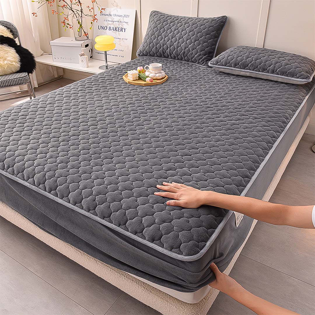 153cm Grey Wide Mattress Clover Design