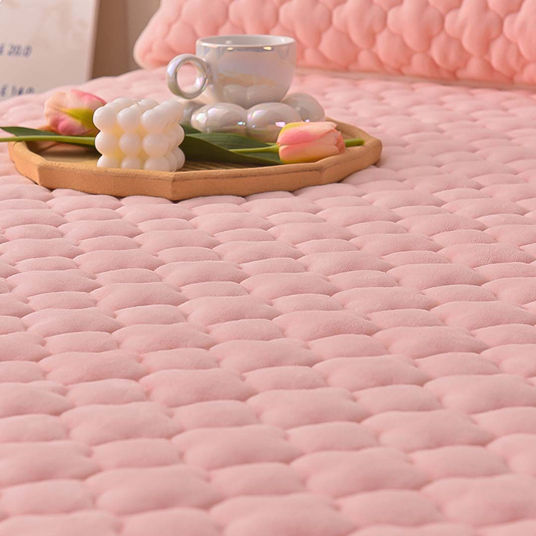 183cm Pink Wide Mattress Cover  Clover Design