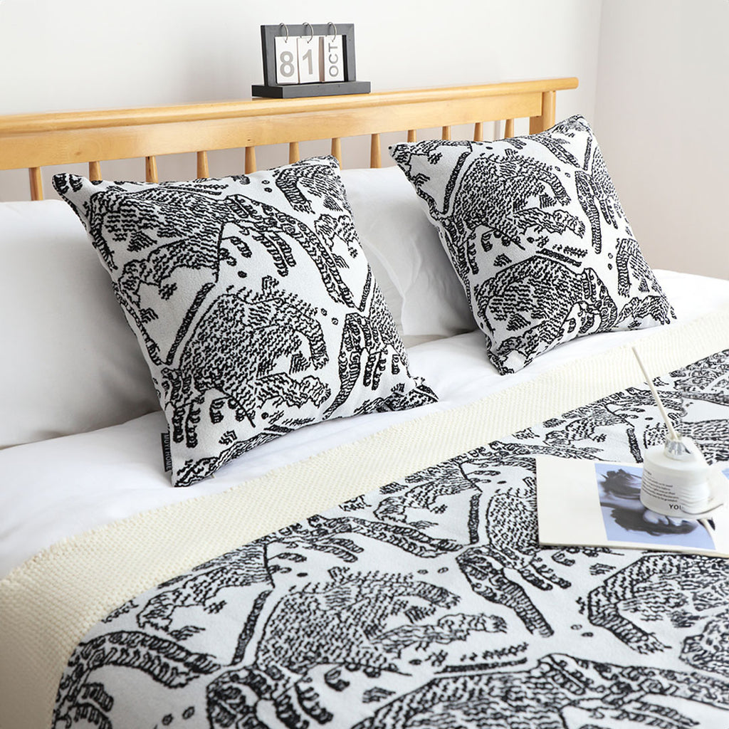 1.8m Light Black Luxury Mottled Bed Vintage Scarf Runner Bedding Tail Pad Flag For Home Hotel Set of 3