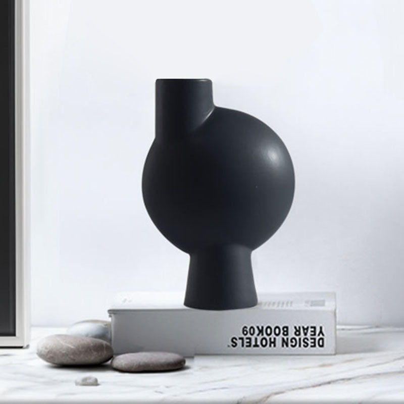 17.8x26.7cm Small Ornament a Modern Abstract Vase