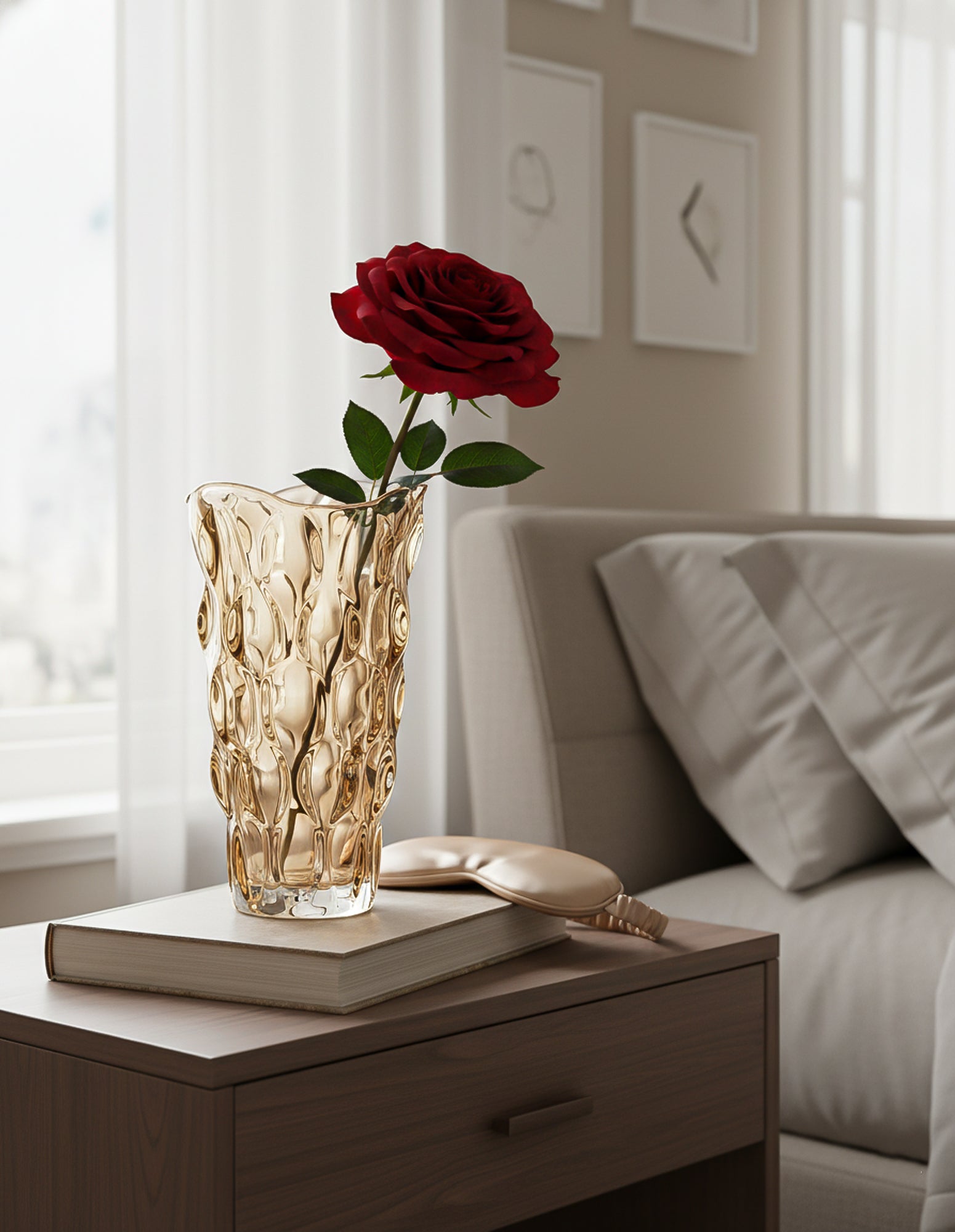29.8cm Golden Amber Glass Crystal Vase