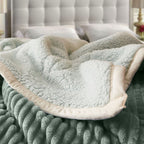 Light Green Throw Blanket Warm Cozy Double Sided