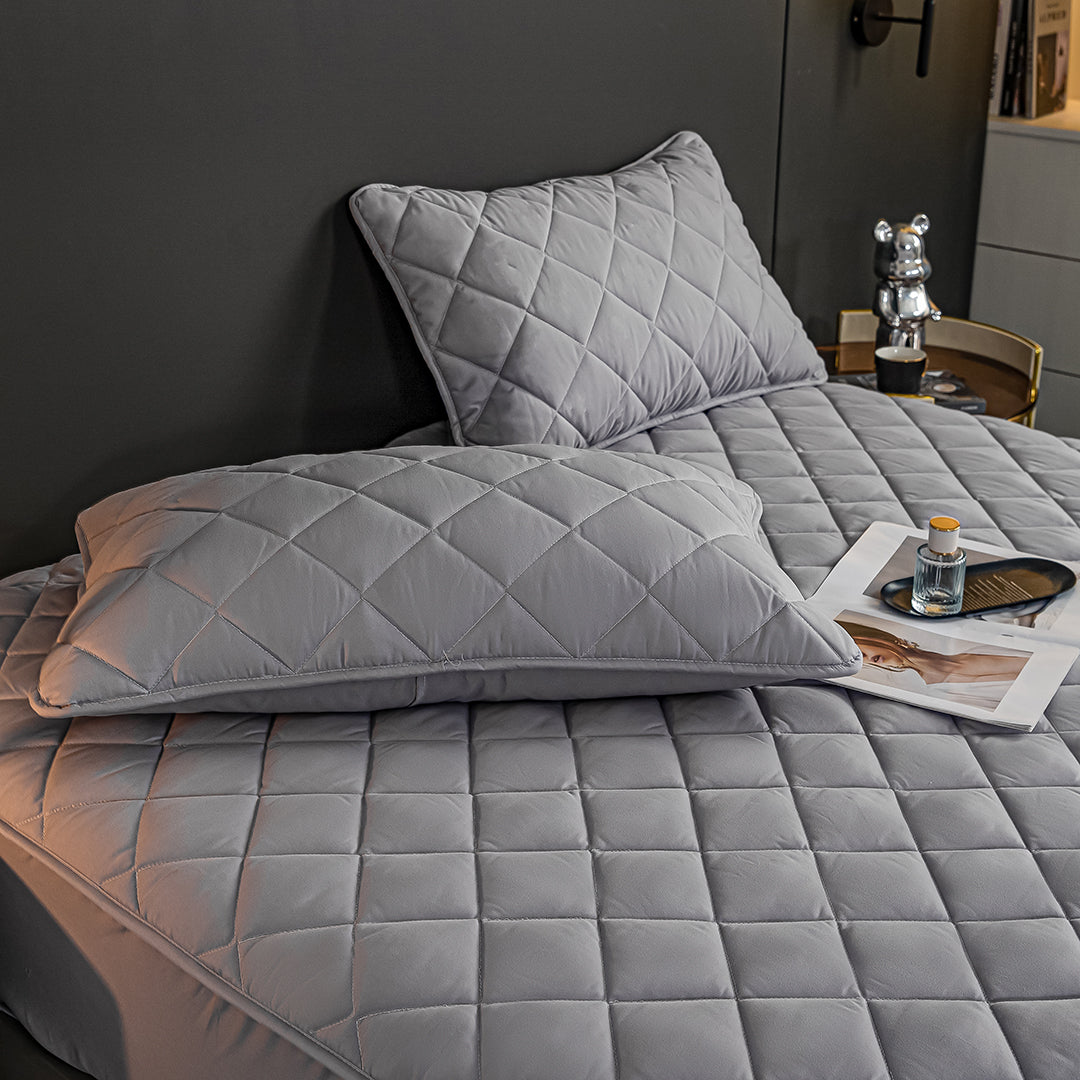 183cm Grey Wide Cross-Hatch Mattress Cove