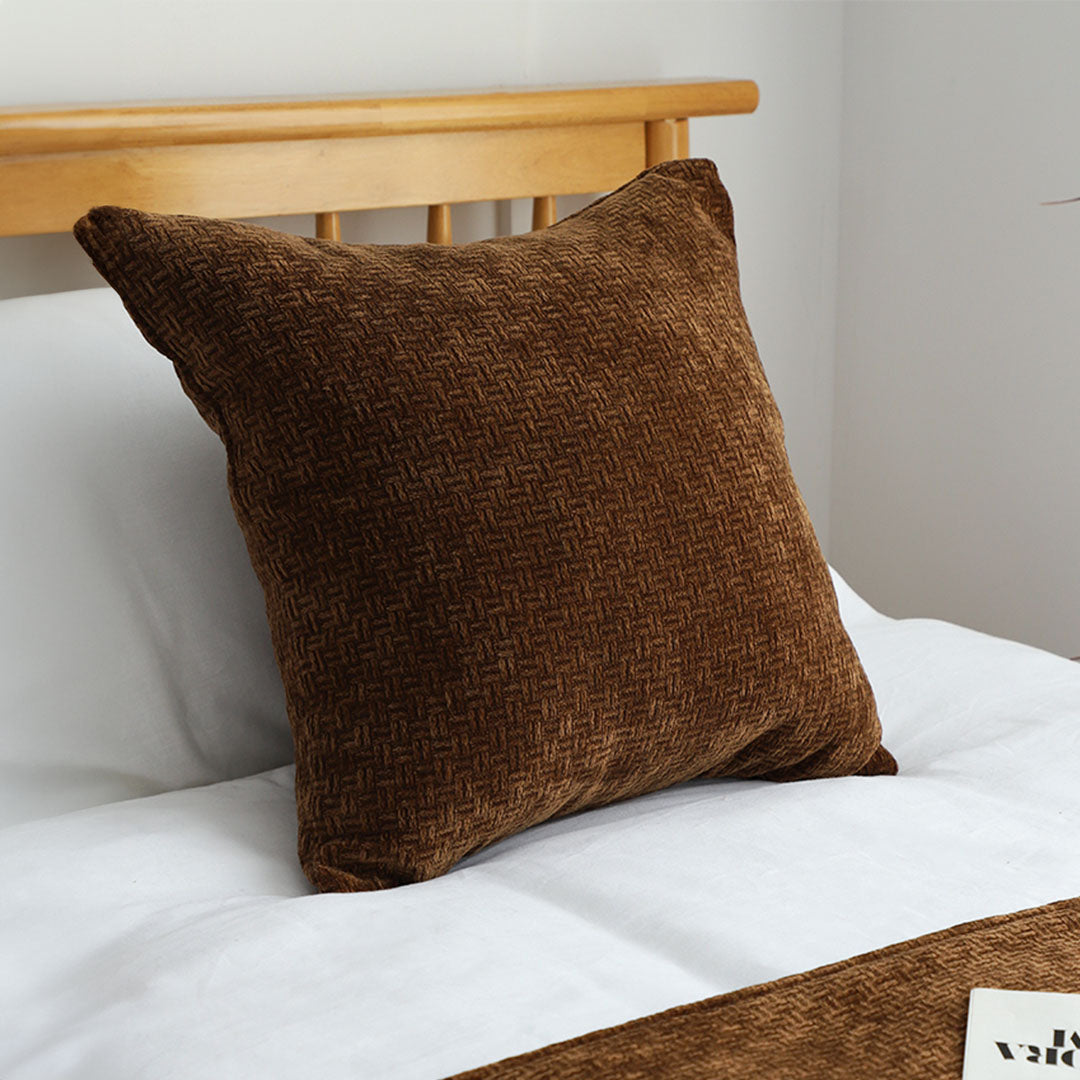 70cm Brown Vintage Bed Scarf Runner Bedding Tail Pad Flag For Home Hotel Set of 3
