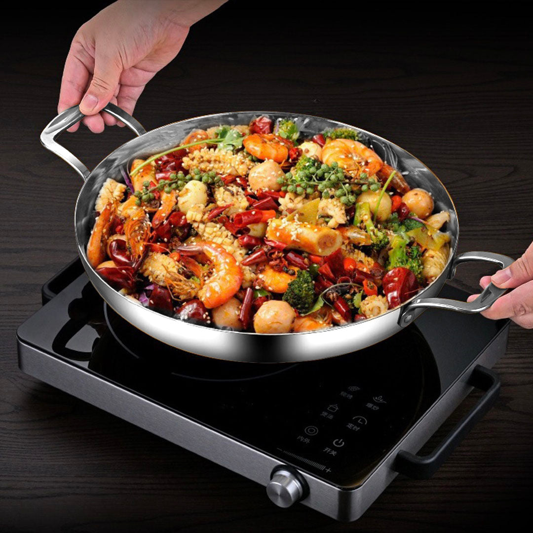 36cm Flat Base Seafood Dry Pot in Elegant Silver Finish for Kitchen Essential
