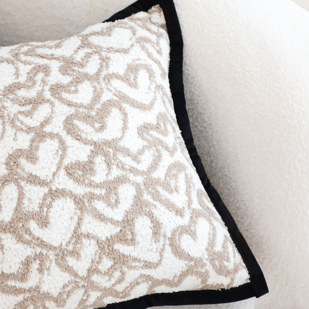 SOGA 2X 50cm Elegant Beige Scrollwork Pattern Black Trim Decorative Throw Pillow