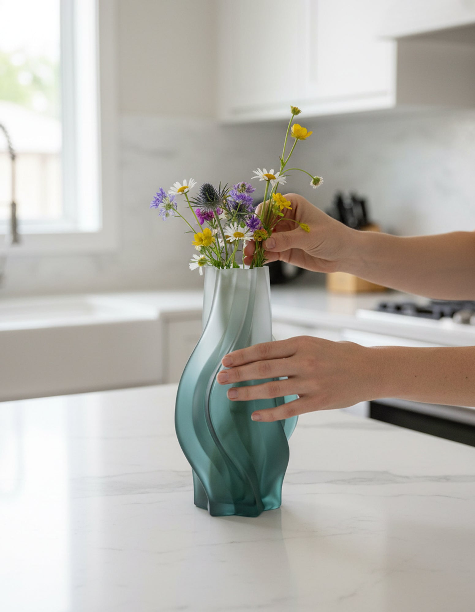32cm Glass Vase Blue with Beautiful glass Bubble Texture Art Vases