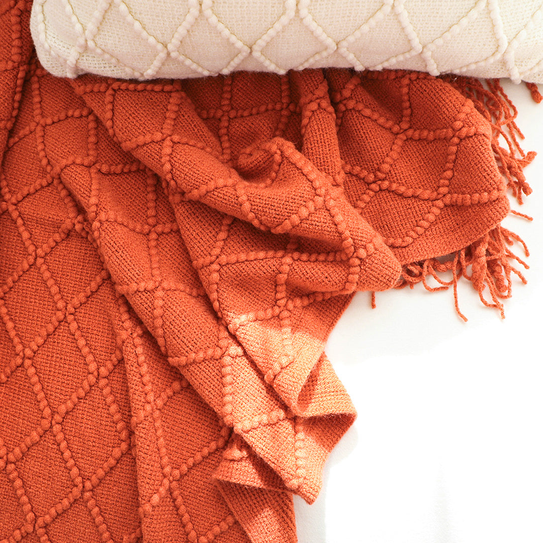 Red Diamond Pattern Knitted Throw Blanket