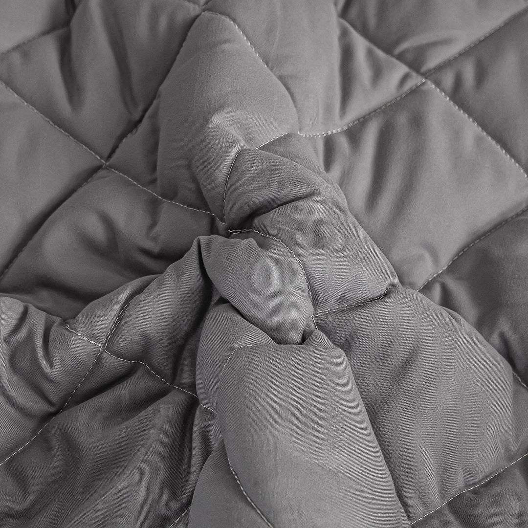 138cm Grey Wide Cross-Hatch Mattress Cover