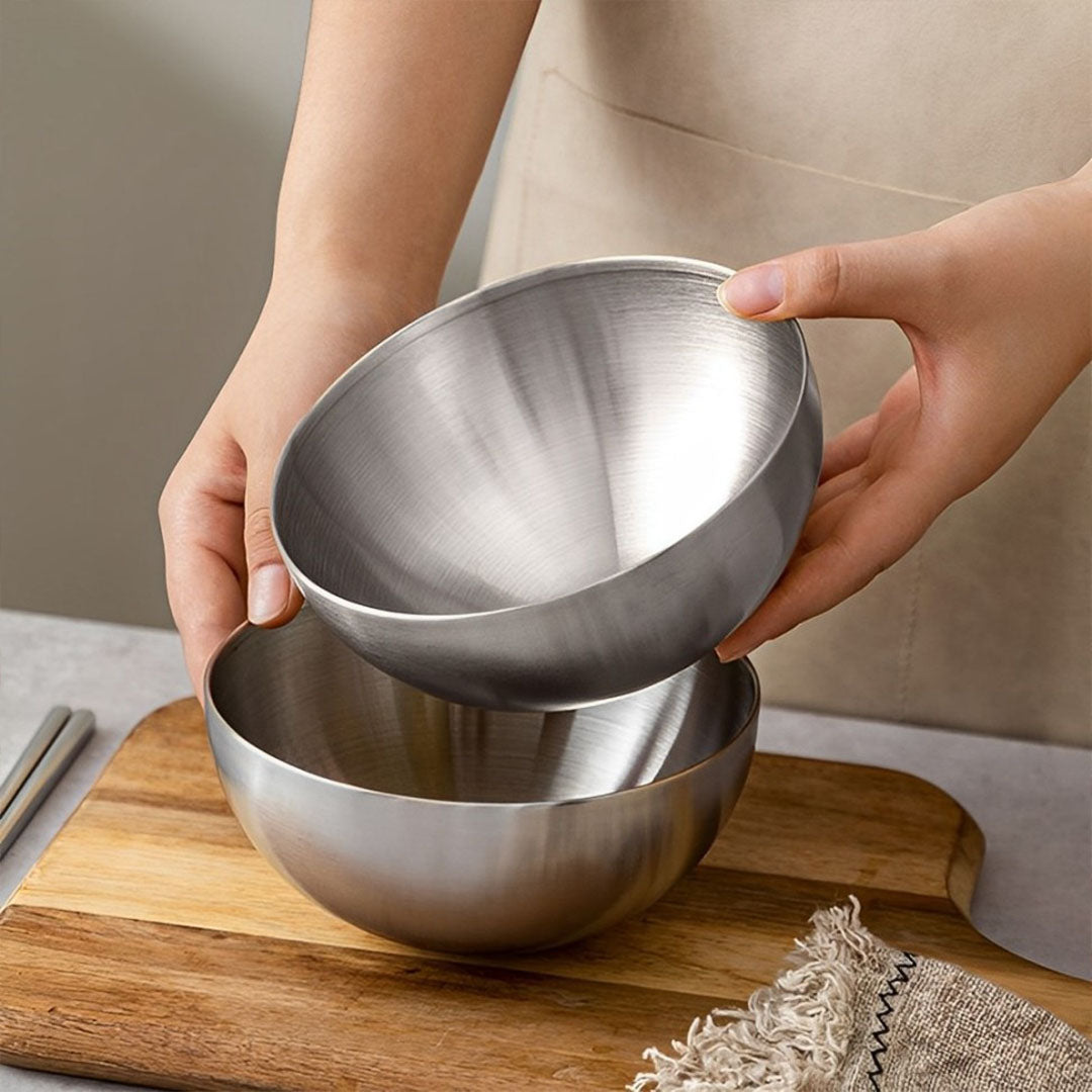 15cm Elegant Silver Salad Bowl with Model 201 A Versatile Kitchen Essential
