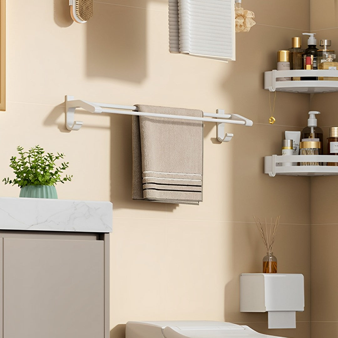 62cm White Wall-Mounted Double Pole Towel Holder with Hooks
