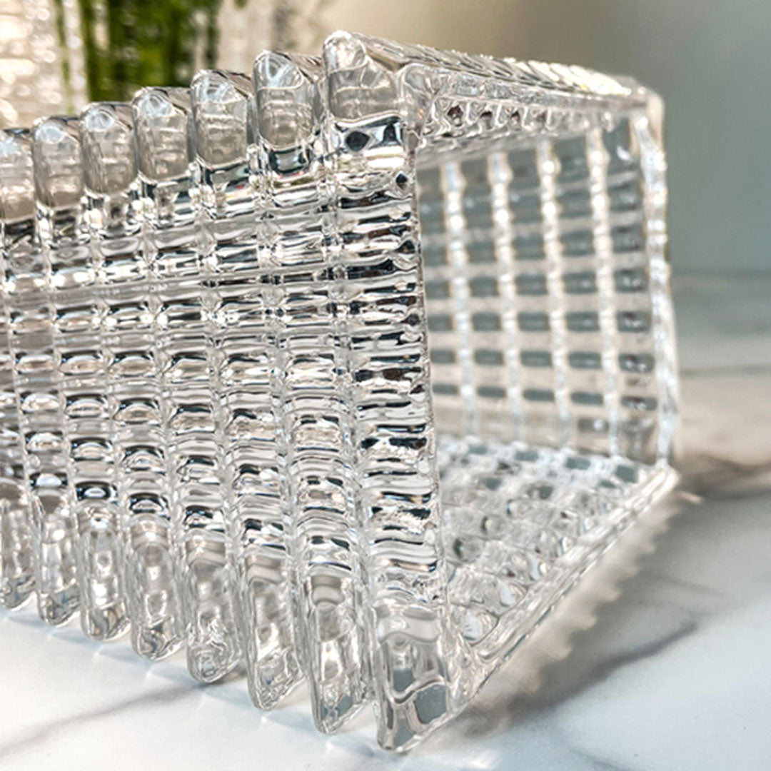 SOGA 22.5cm Handcrafted Clear Glass Vase, Classic Design for Home Decor