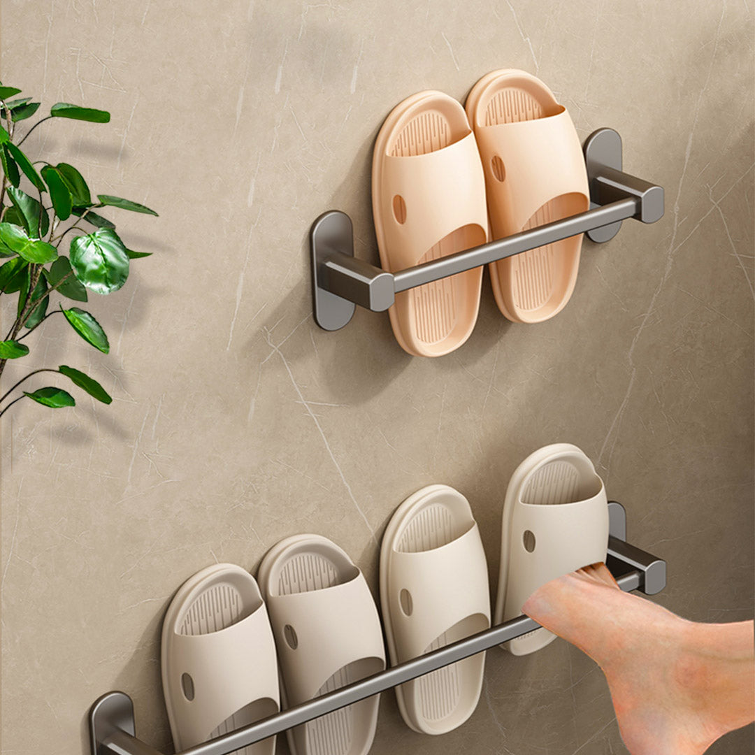 69cm Wall-Mounted Slipper Rack