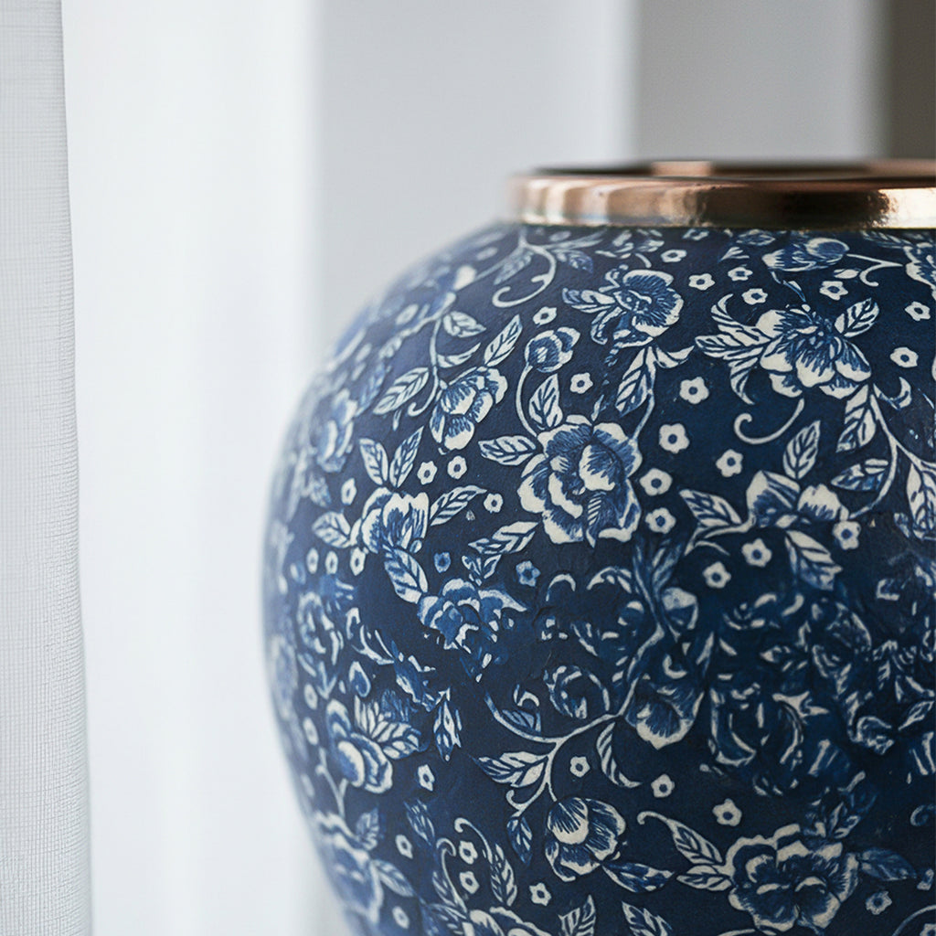 SOGA 21x22cm Blue with White Mini Floral Small Ceramic Flower Vase Elegant Living Room Home Decor