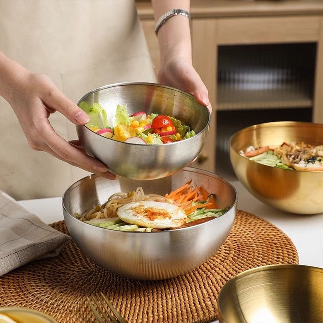 20cm Elegant Silver Salad Bowl with Model 201 A Versatile Kitchen Essential