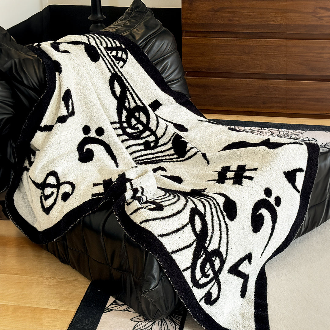 130x160cm Throw Blanket Black and White Musical Note