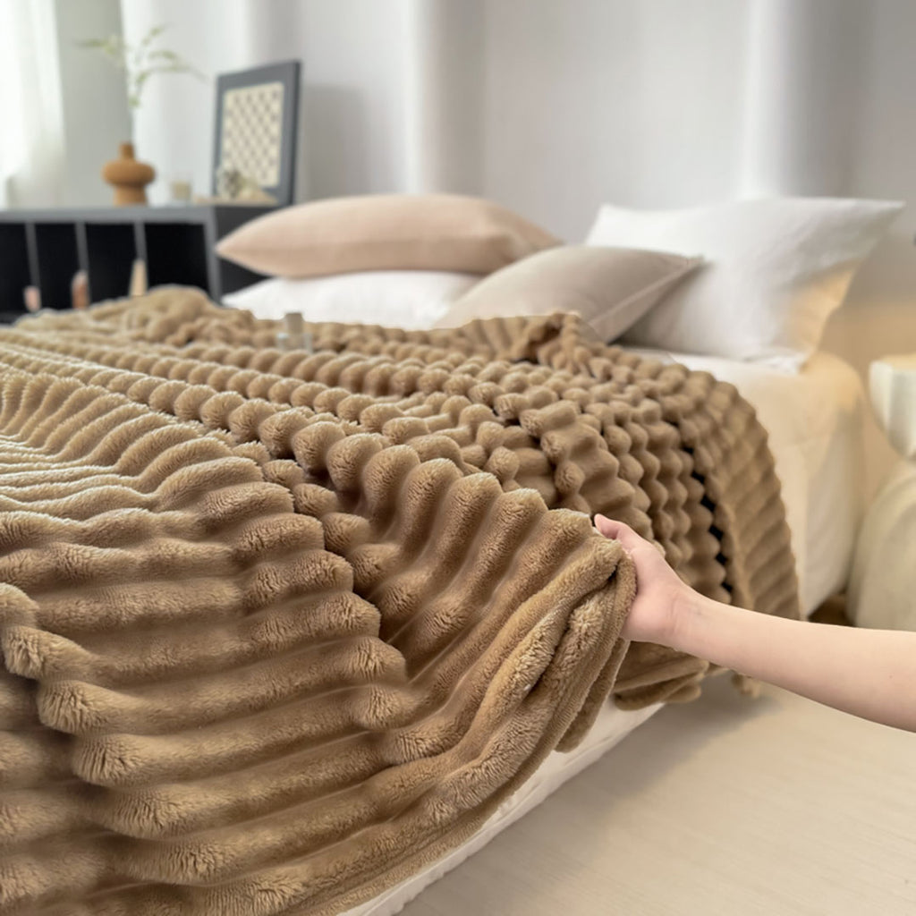 SOGA 200x230cm Warm & Cozy Flannel Polyester Throw Blanket Light Brown