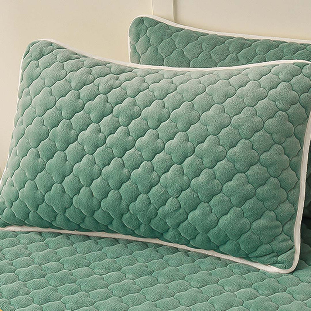 183cm Green Wide Mattress Cover Clover Design