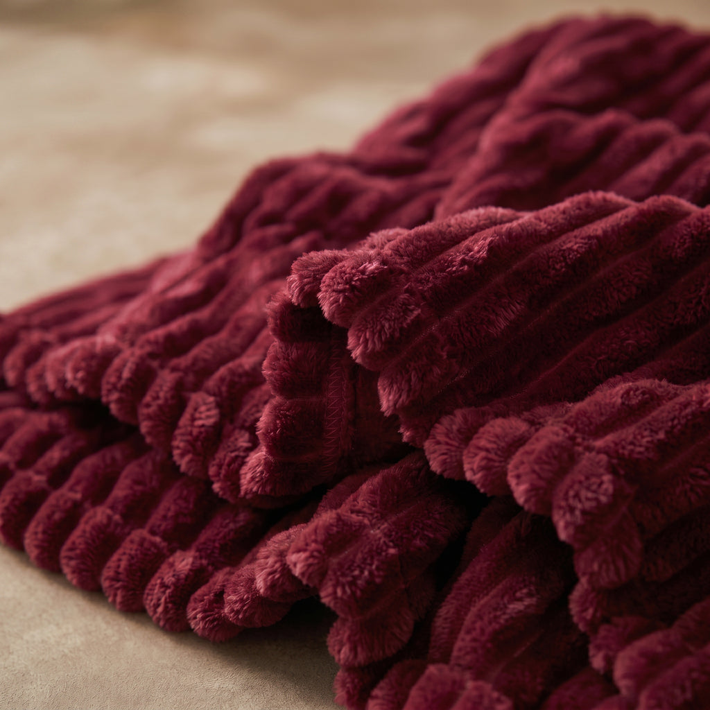 SOGA 230x200cm Burgundy Flannel Polyester Throw Blanket