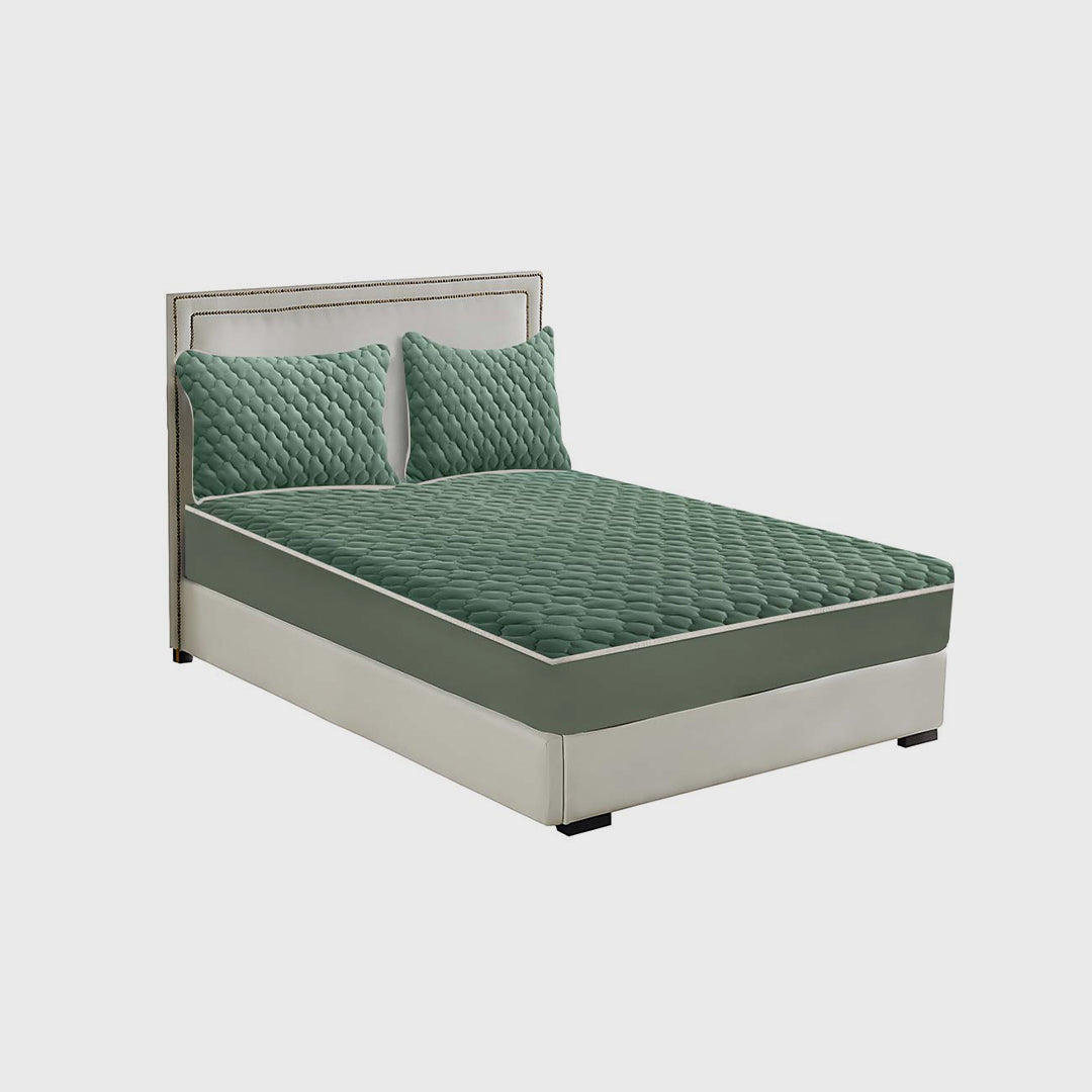 153cm Green Wide Mattress Cover  Clover Design