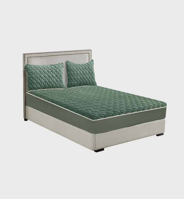 153cm Green Wide Mattress Cover  Clover Design