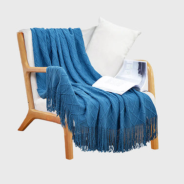 Blue Diamond Pattern Knitted Throw Blanket