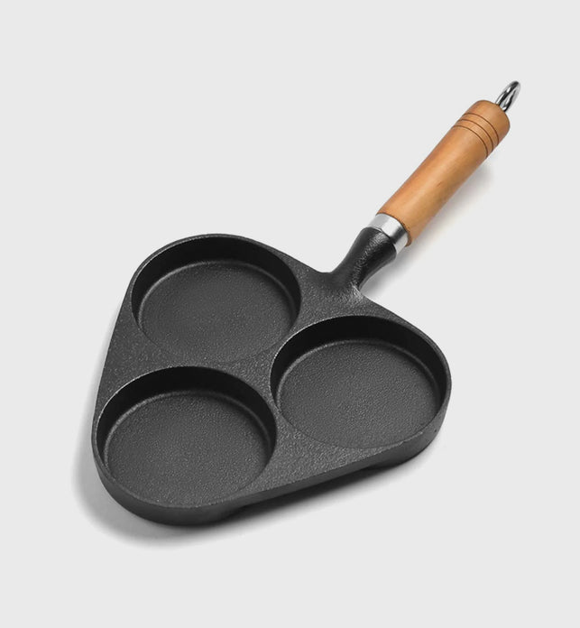 3 Mold Cast Iron Omelette Fry Pan