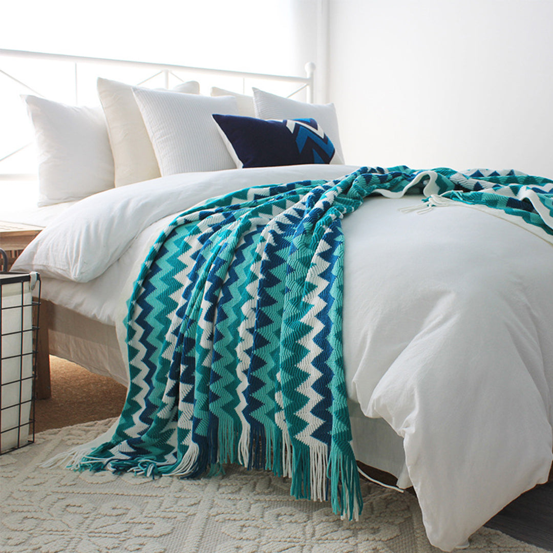 170cm Blue Acrylic Zigzag Throw Blanket