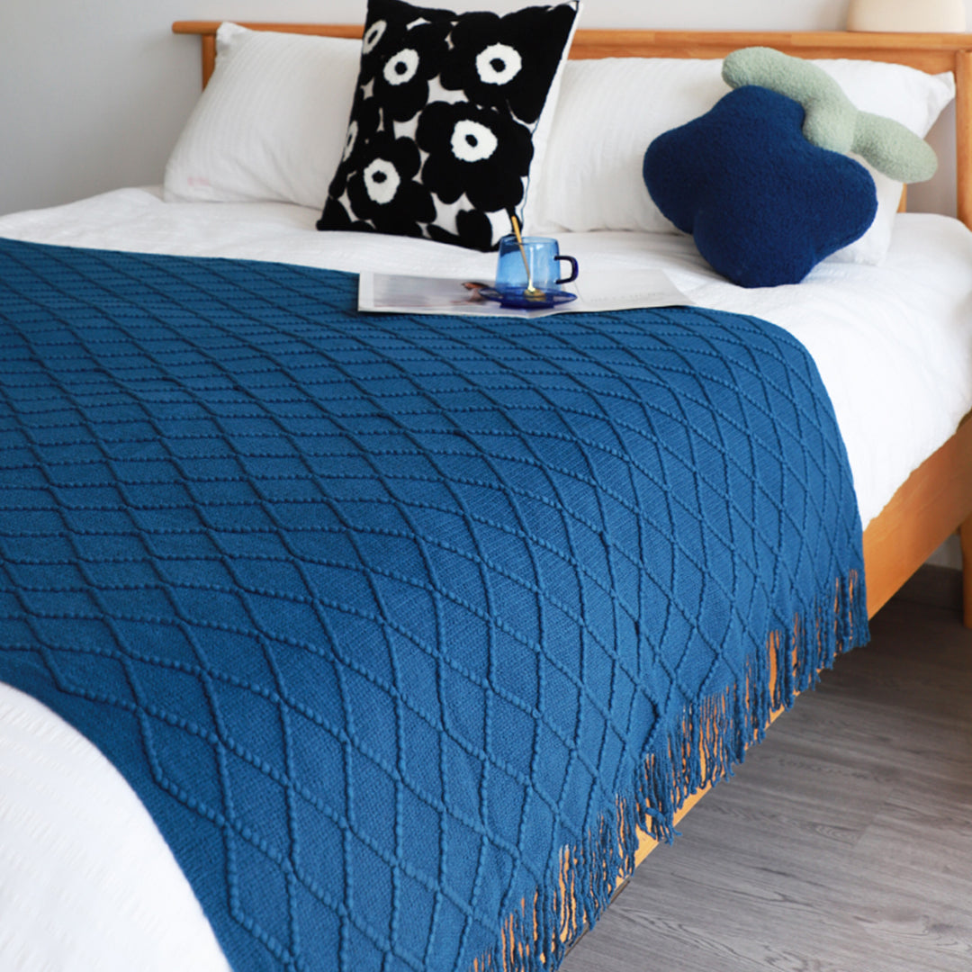 Royal Blue Diamond Pattern Knitted Throw Blanket