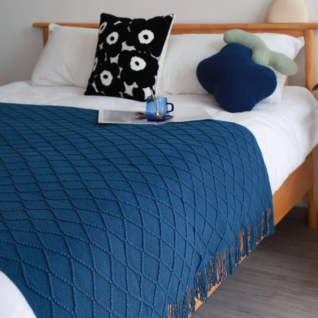 Royal Blue Diamond Pattern Knitted Throw Blanket