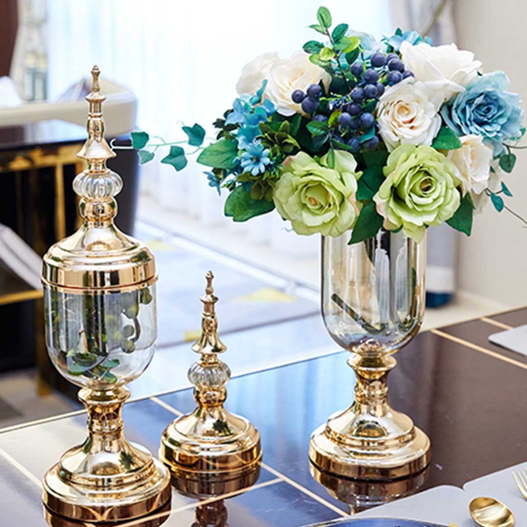 2x Clear Gold Glass Vase with Lid and Pink Flower Set