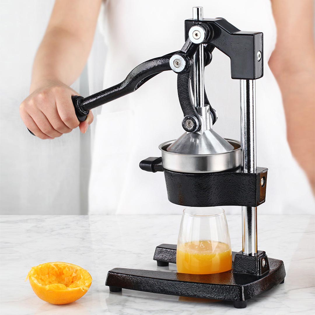 Commercial Manual Juicer Black