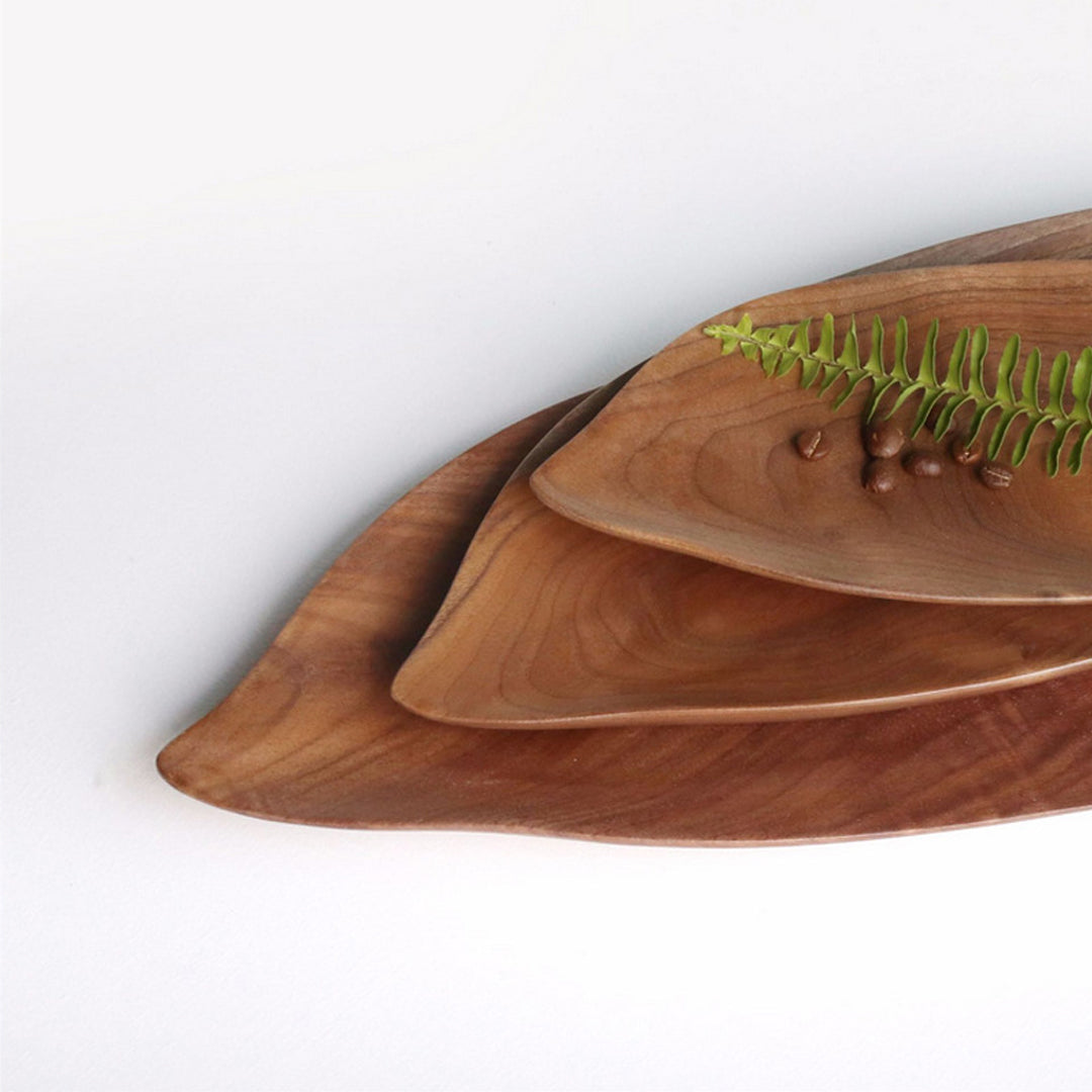 Set of 2 Walnut Leaf Shape Wooden Tray