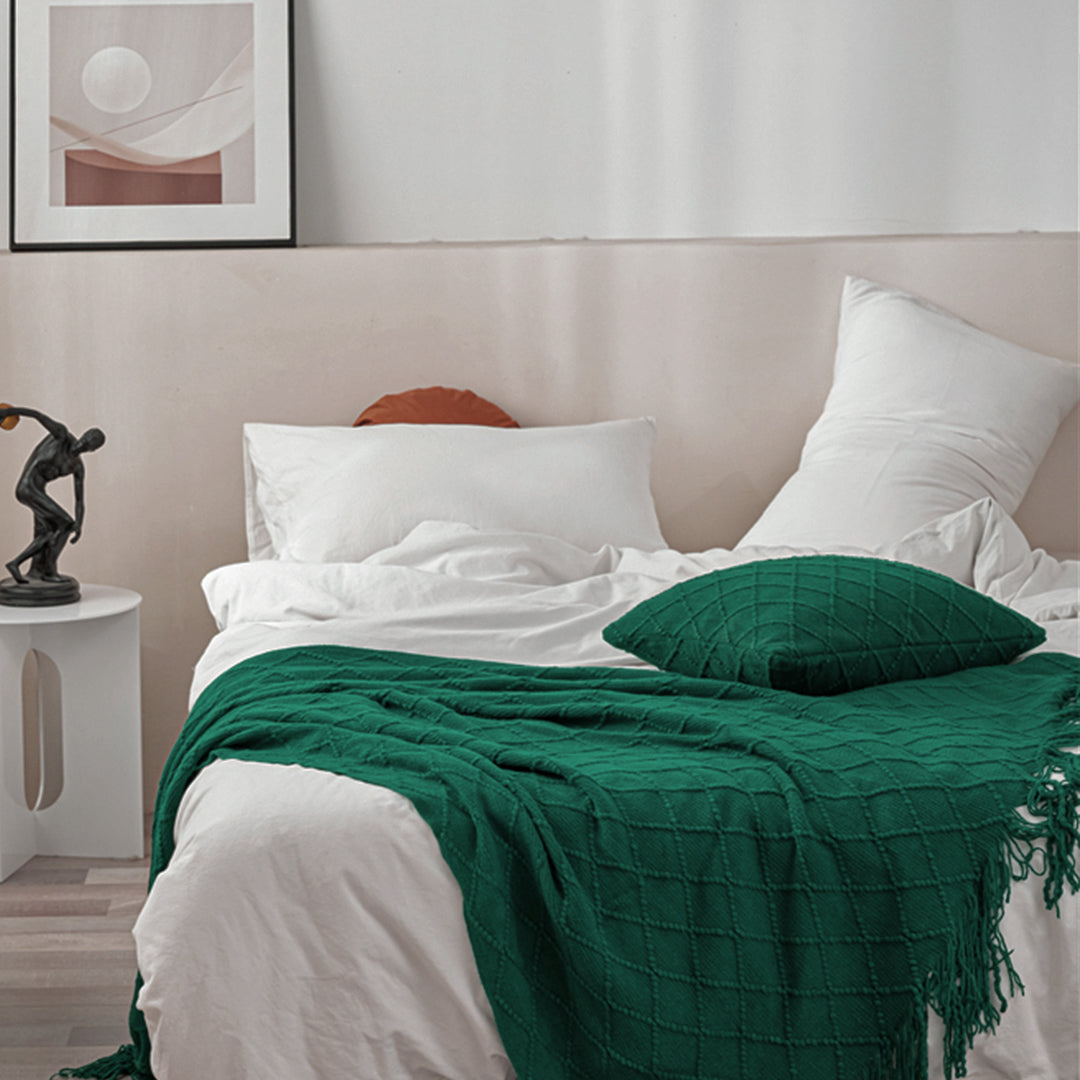 Green Diamond Pattern Knitted Throw Blanket