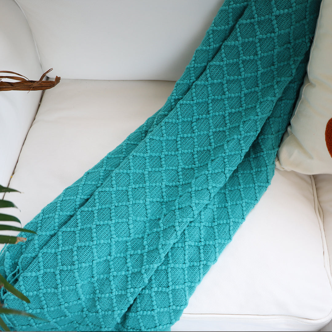 Teal Diamond Pattern Throw Blanket