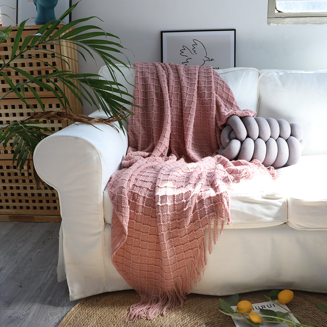 Pink Diamond Pattern Throw Blanket