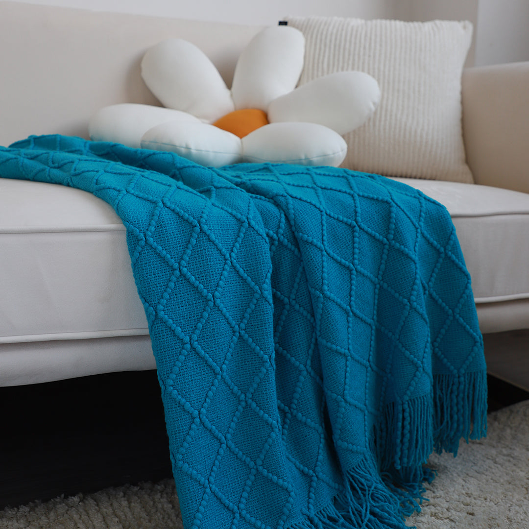 Blue Diamond Pattern Knitted Throw Blanket