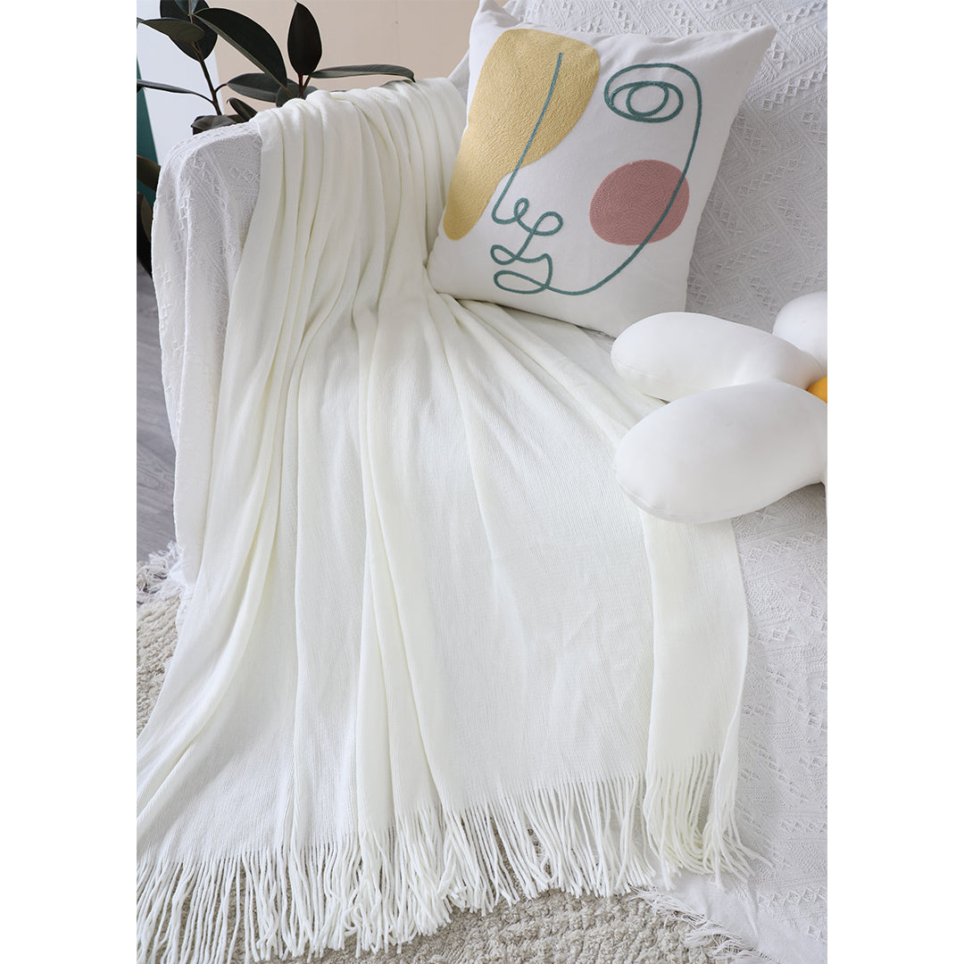 White Acrylic Knitted Throw Blanket