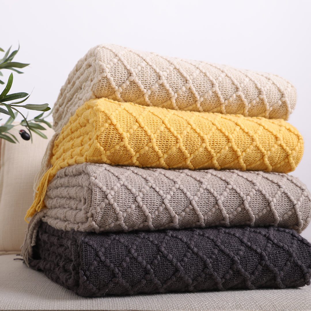 Coffee Diamond Pattern Throw Blanket
