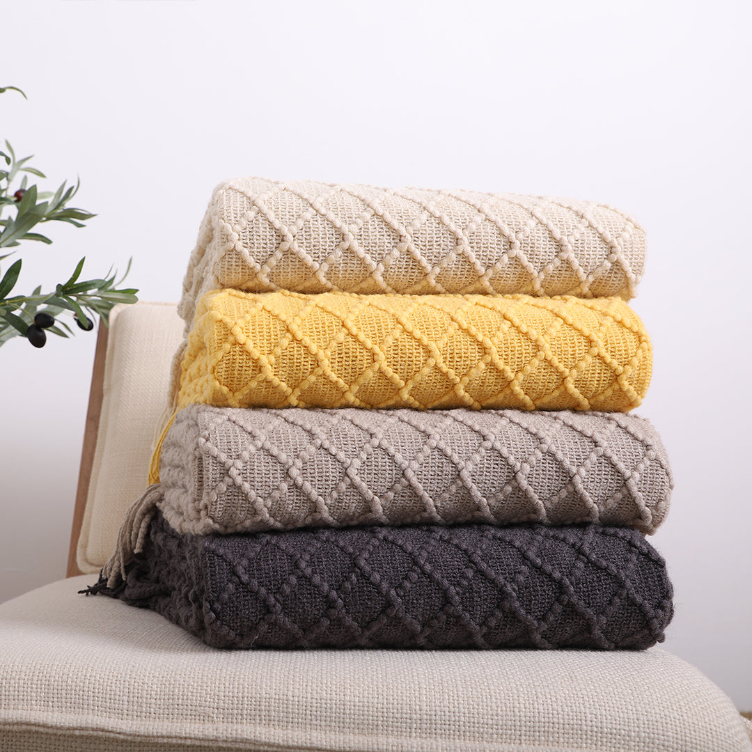Coffee Diamond Pattern Throw Blanket